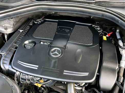 Used 2018 Mercedes-Benz GLE 350 4MATIC image 33