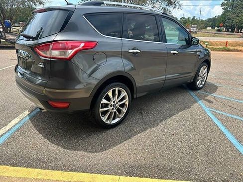 Used 2016 Ford Escape SE w/ SE Chrome Package AWD/4WD image 6