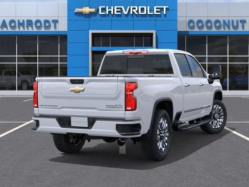 New 2026 Chevrolet Silverado 2500 High Country w/ High Country Premium Package AWD/4WD image 4