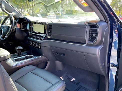 Used 2022 Chevrolet Silverado 1500 LTZ image 15
