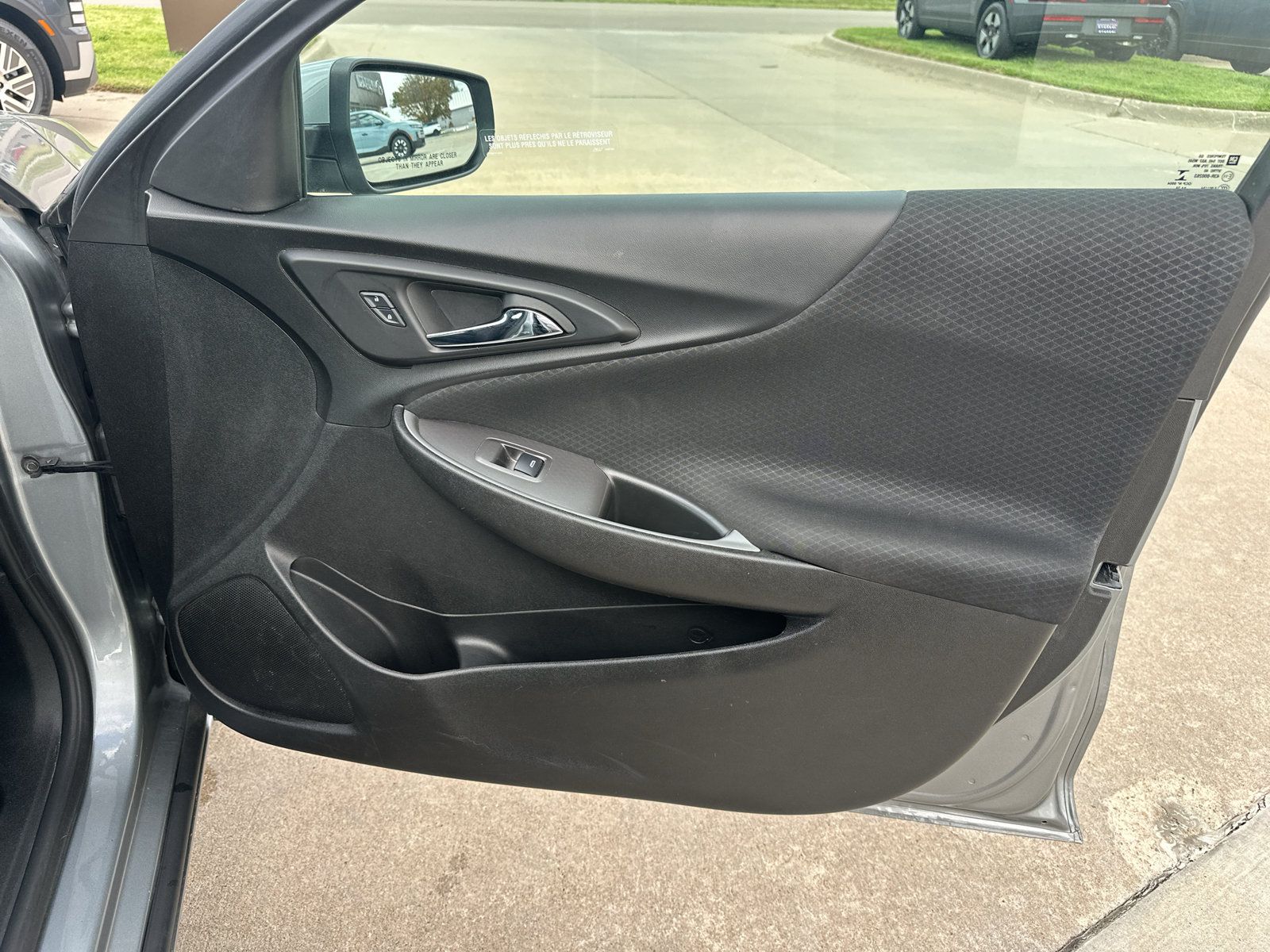 Used 2024 Chevrolet Malibu LT FWD image 29