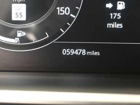 Used 2020 Land Rover Range Rover HSE image 37