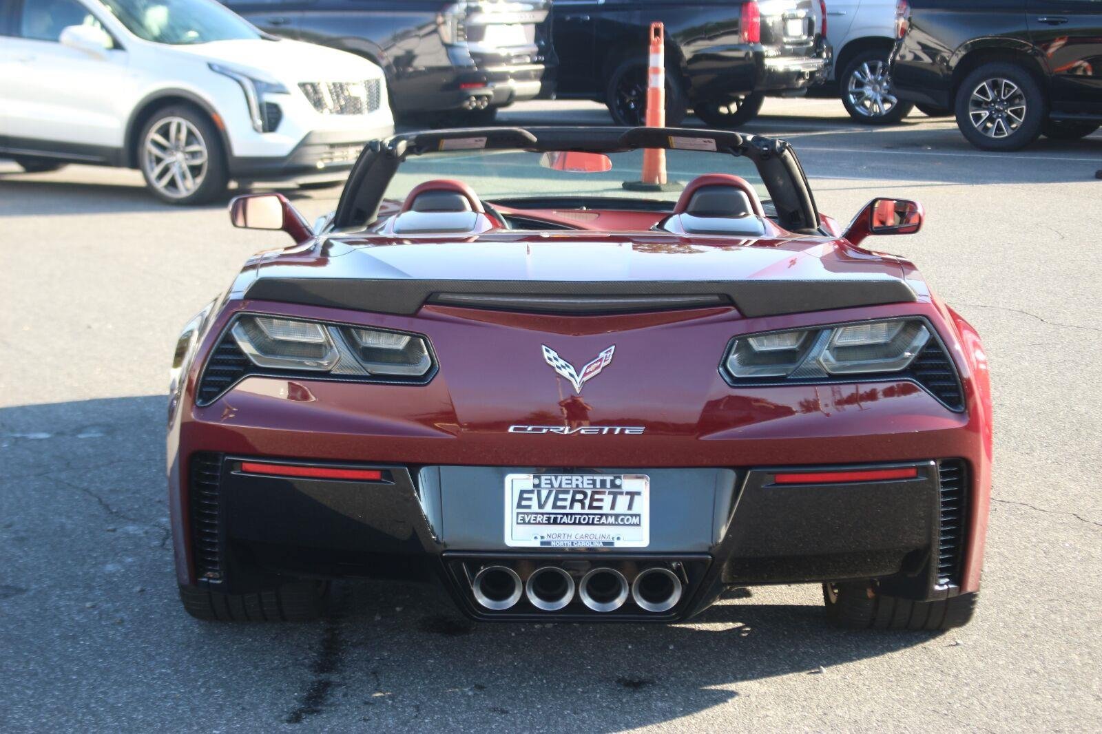Used 2016 Chevrolet Corvette Z06 w/ 3LZ Preferred Equipment Group RWD image 6