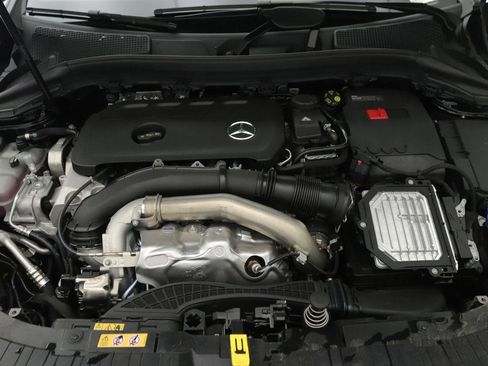 New 2026 Mercedes-Benz GLA 250 image 10