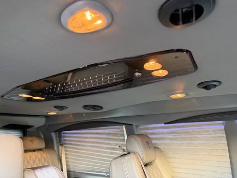Used 2024 Chevrolet Express 2500 RWD image 46