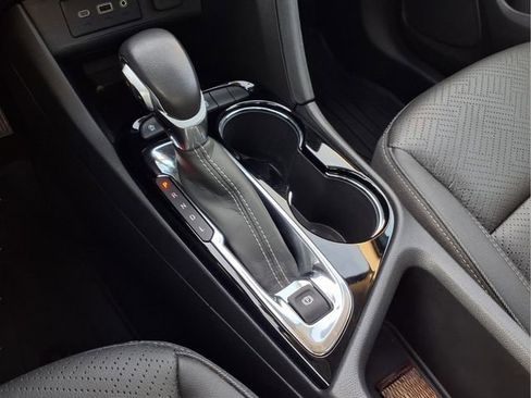 Certified 2023 Buick Encore GX Essence w/ Experience Buick Package image 13