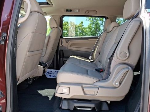 Used 2021 Honda Odyssey EX-L image 13