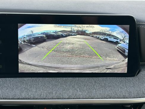 New 2026 Nissan Kicks SV image 16