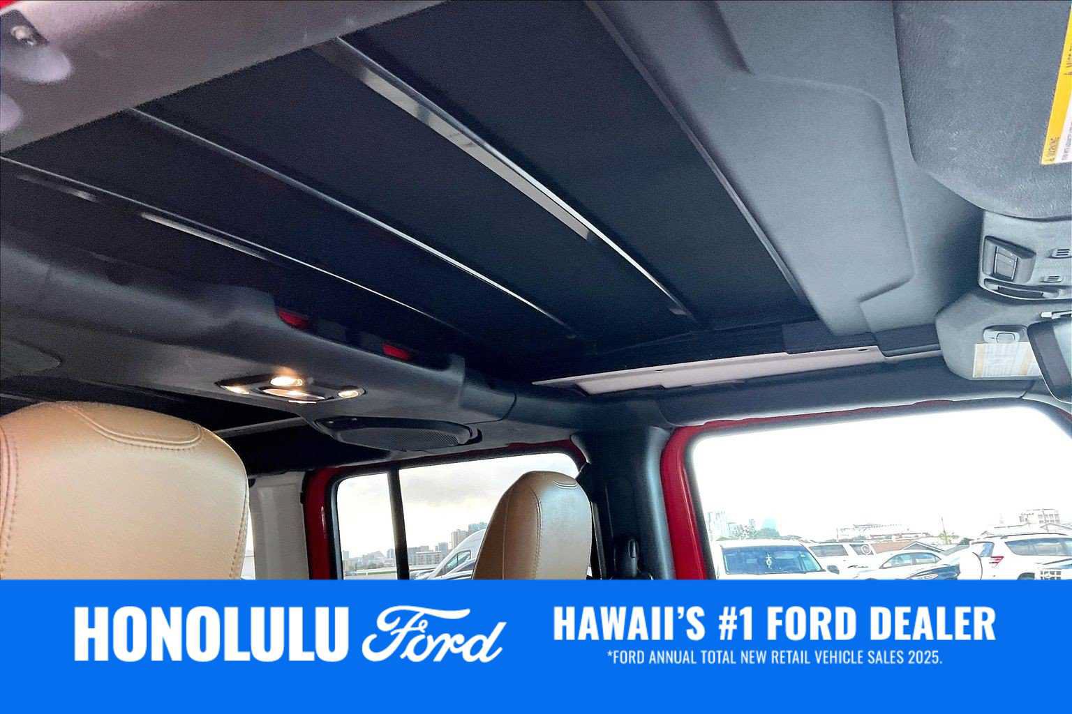 Used 2023 Jeep Wrangler Unlimited Rubicon 4xe AWD/4WD image 30