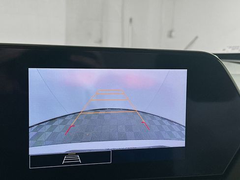 Used 2025 Chevrolet Trax LS image 22