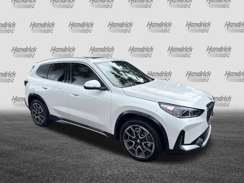 New 2026 BMW X1 xDrive28i w/ Technology Package AWD/4WD image 2