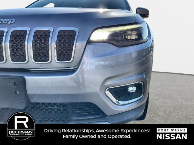 Used 2019 Jeep Cherokee Limited AWD/4WD image 37