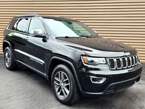 Used 2018 Jeep Grand Cherokee Limited image 8