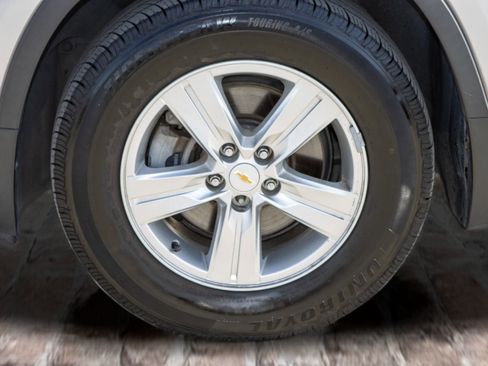 Used 2020 Chevrolet Trax LS image 33