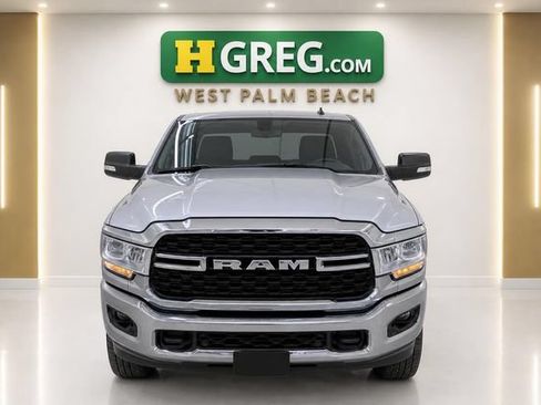 Used 2024 RAM 2500 Big Horn w/ Off Road Package AWD/4WD image 4