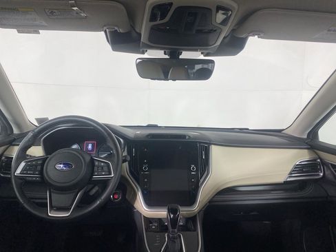 Certified 2025 Subaru Outback Limited image 32