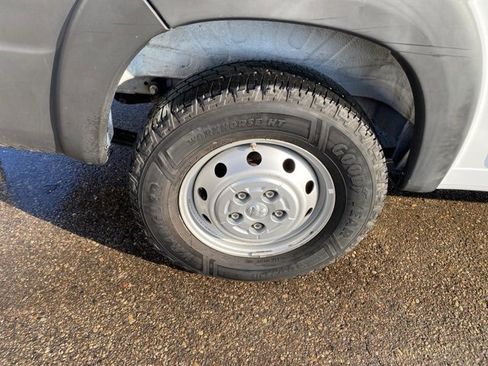 Used 2019 RAM ProMaster 2500 image 14