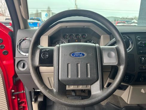 Used 2010 Ford F250 XLT image 19