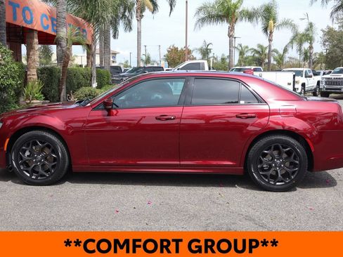 Used 2023 Chrysler 300 Touring L w/ Popular Equipment Group AWD/4WD image 5