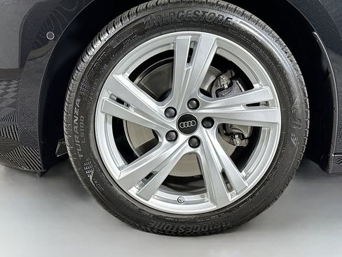 Used 2025 Audi A5 2.0T Premium w/ Convenience Package image 12