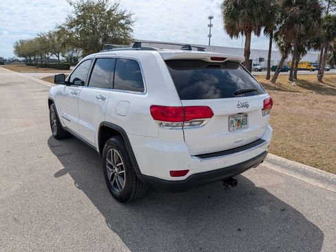 Used 2018 Jeep Grand Cherokee Limited image 8