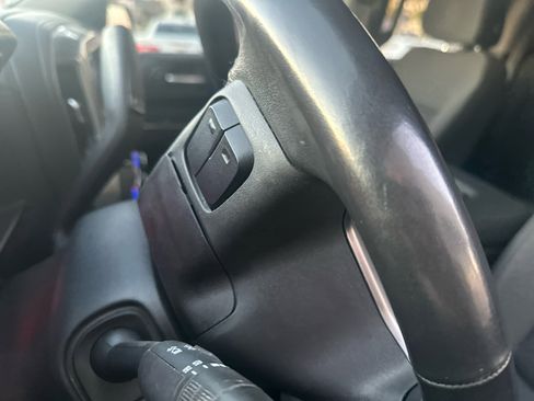 Used 2020 Chevrolet Silverado 1500 LT w/ All-Star Edition image 42