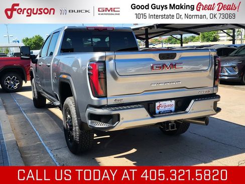 New 2026 GMC Sierra 2500 AT4 w/ AT4 Premium Plus Package AWD/4WD image 5