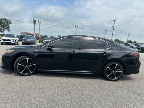 Used 2018 Toyota Camry XSE w/ Driver Assist Package FWD image 29