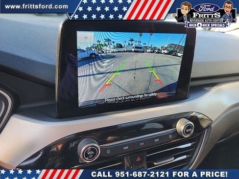 Certified 2022 Ford Escape SE w/ Convenience Package FWD image 10