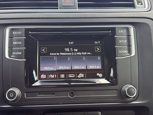 Used 2017 Volkswagen Jetta S FWD image 22