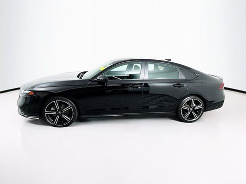 Used 2024 Honda Accord Sport image 5