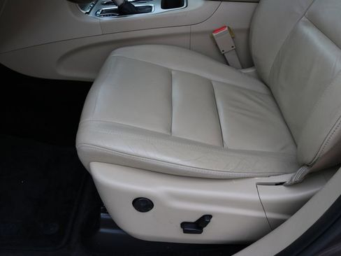 Used 2017 Jeep Grand Cherokee Limited image 13