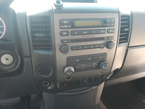 Used 2008 Nissan Titan LE RWD image 15