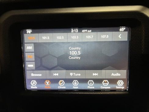 Used 2020 Jeep Wrangler Unlimited Sport image 35