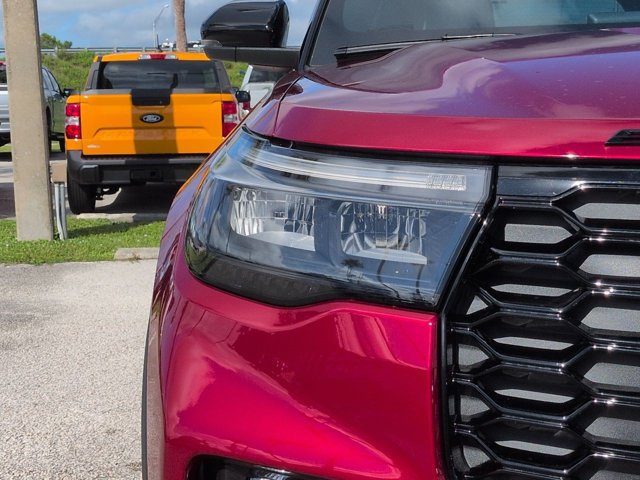 New 2027 Ford Explorer ST-Line w/ Premium Package RWD image 10