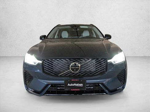 New 2026 Volvo XC60 B5 Ultra w/ Protection Package Premier image 7