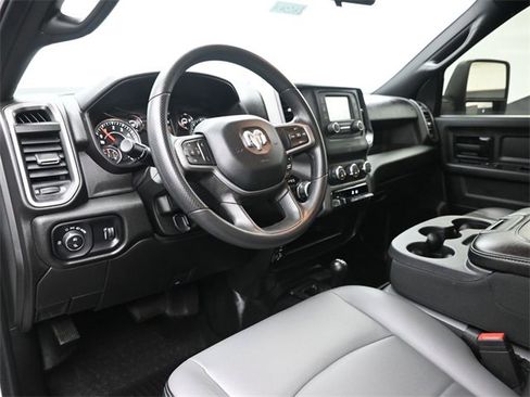 Used 2023 RAM 3500 Tradesman w/ Chrome Appearance Group image 20