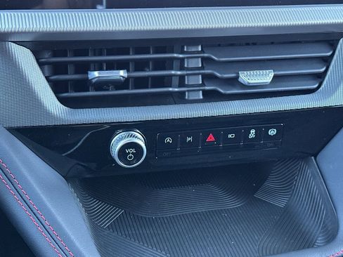 New 2026 Ford Explorer ST-Line image 19