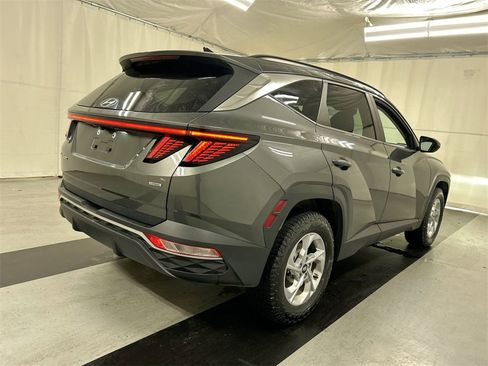 Used 2022 Hyundai Tucson SEL image 2