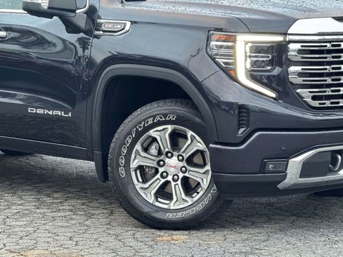 Used 2023 GMC Sierra 1500 Denali w/ Technology Package image 13