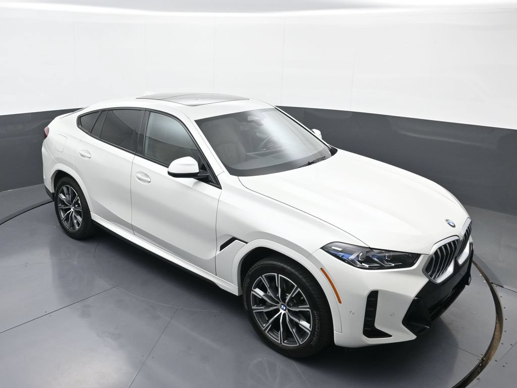Used 2026 BMW X6 xDrive40i AWD/4WD image 30