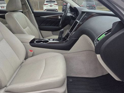 Used 2018 INFINITI Q50 Luxe w/ Essential Package (3.0T Luxe) image 16