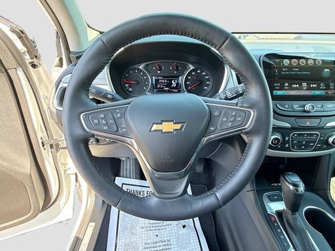 Used 2018 Chevrolet Equinox Premier FWD image 14