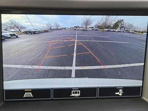 Used 2023 GMC Acadia AT4 w/ Trailering Package image 9