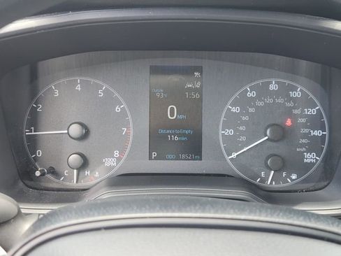 Used 2024 Toyota Corolla LE FWD image 11