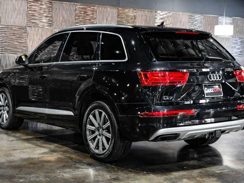 Used 2019 Audi Q7 3.0T Premium Plus w/ Premium Plus Package image 16