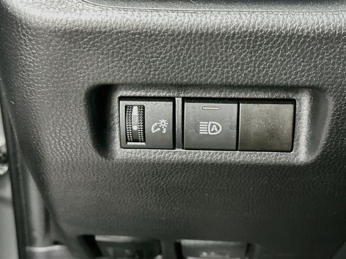 Used 2025 Toyota RAV4 LE AWD/4WD image 17