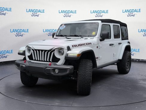 Used 2022 Jeep Wrangler Unlimited Rubicon w/ LED Lighting Group AWD/4WD image 11