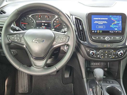 Certified 2024 Chevrolet Equinox Premier image 26