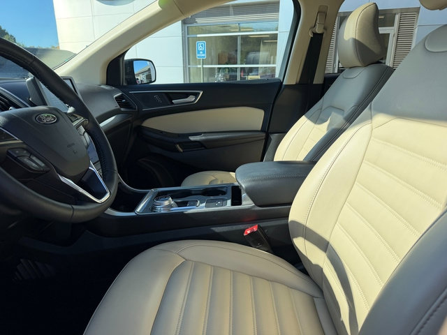 Used 2024 Ford Edge SEL w/ Convenience Package AWD/4WD image 14